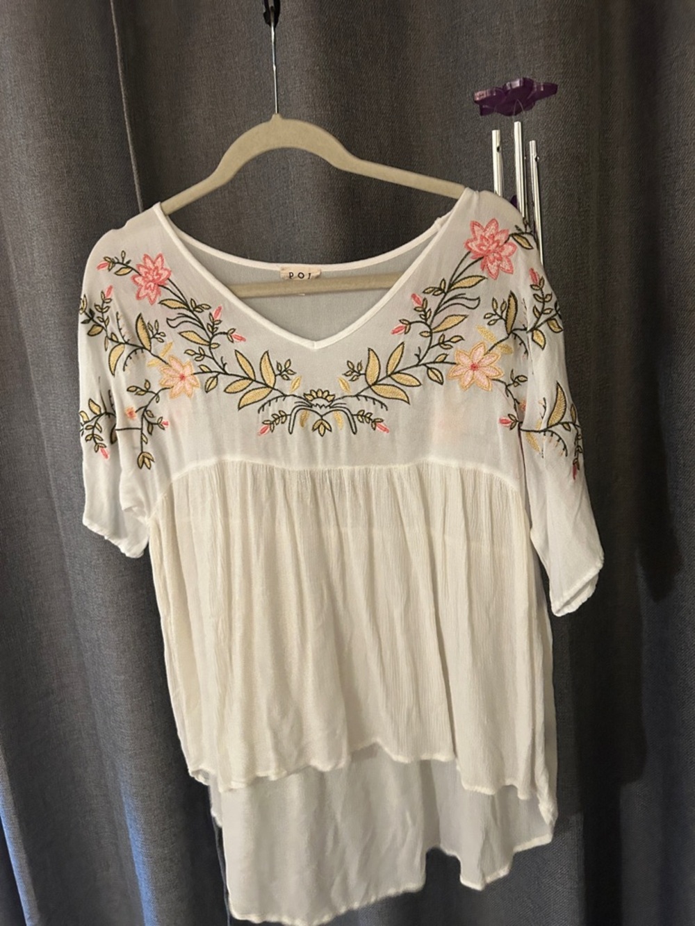 POL White boho hippie V-Neck Tunic with Pink & Yellow Floral Embroidery